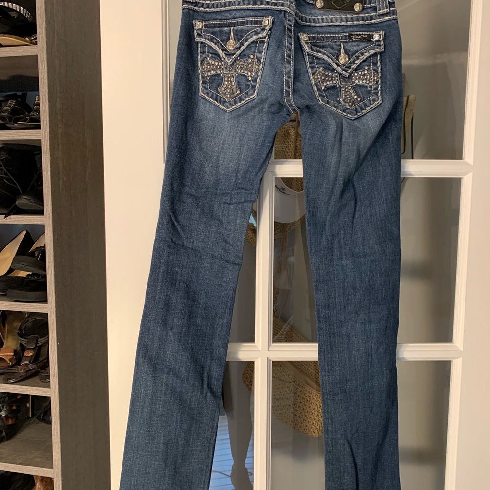 Jeans - Picture 2 of 3